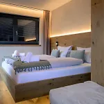 Lejlighed Boutique Alpi - Private Sauna & Garden
