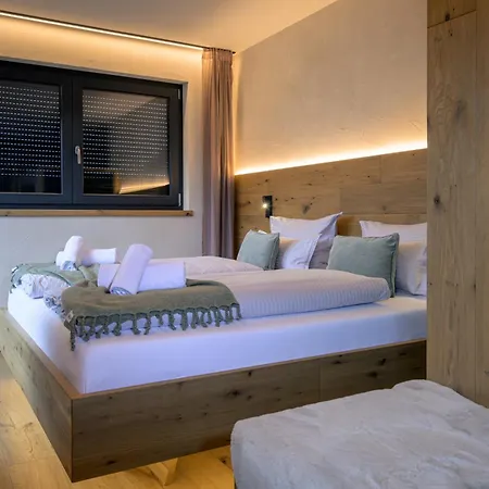 Apartment Boutique Alpi - Private Sauna & Garden