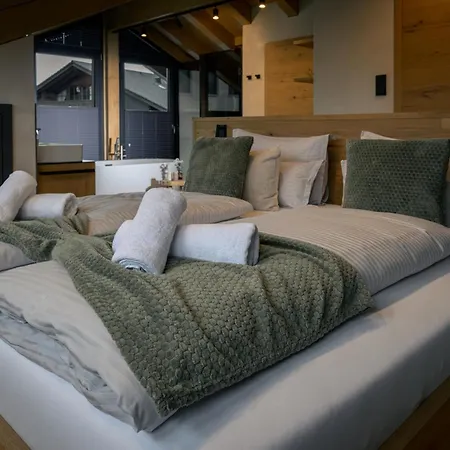 Apartment Boutique Alpi - Private Sauna & Garden