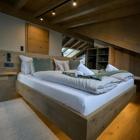 Boutique Alpi - Private Sauna & Garden Garmisch-Partenkirchen