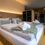 Boutique Alpi - Private Sauna & Garden Апартаменты Гармиш-Партенкирхен