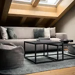 Апартаменты Boutique Alpi - Private Sauna & Garden