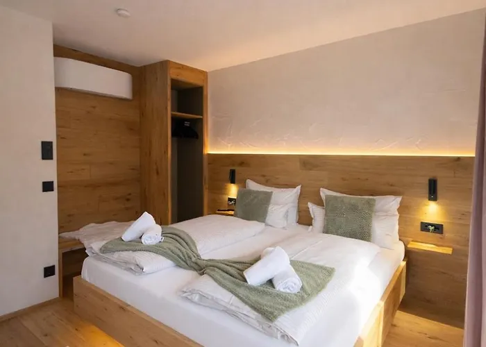 Lägenhet Boutique Alpi - Private Sauna & Garden *