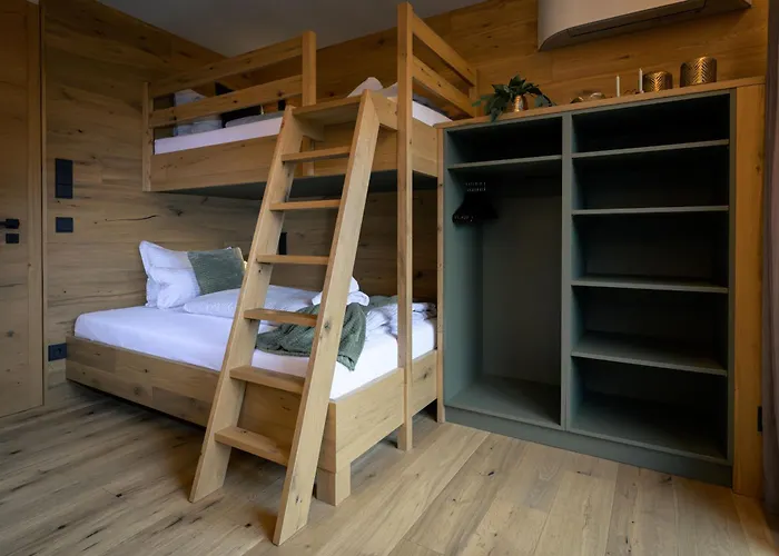 Boutique Alpi - Private Sauna & Garden Lägenhet *