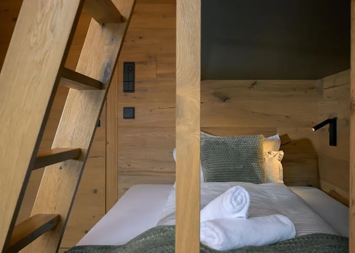 Boutique Alpi - Private Sauna & Garden Lägenhet Garmisch-Partenkirchen